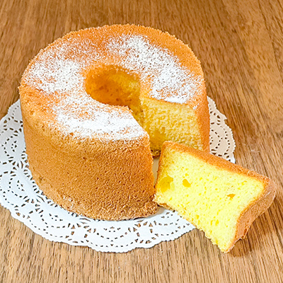 【季節限定】クラウンメロンシフォンケーキ